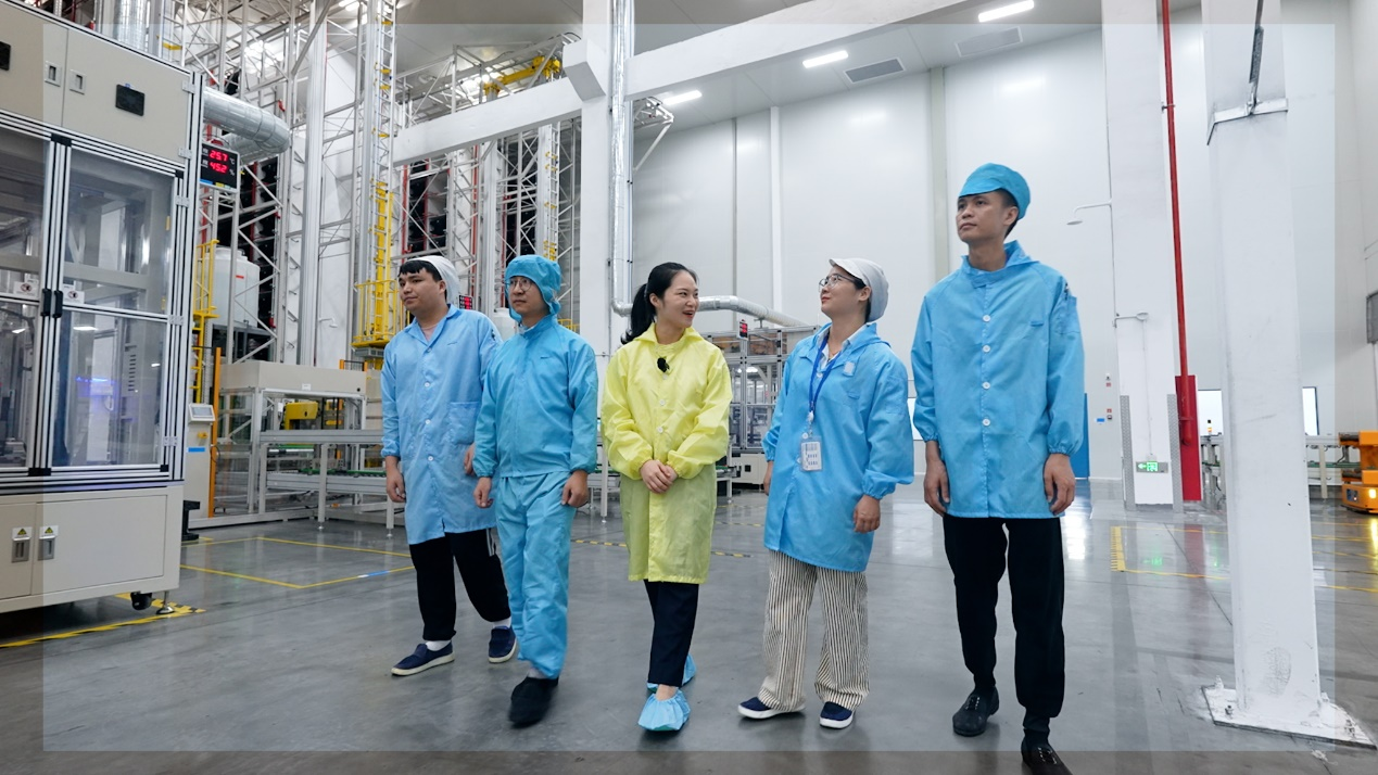 黨建強(qiáng)企 基金強(qiáng)鏈2.0 各產(chǎn)業(yè)功能型綜合黨委黨建特派員深入結(jié)對(duì)企業(yè)宣講黨的二十屆三中全會(huì)精神1.png